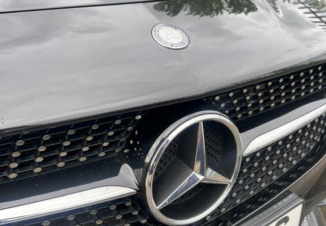 Mercedes-Benz CLA Class Cla180 Amg Line Coupe White #22