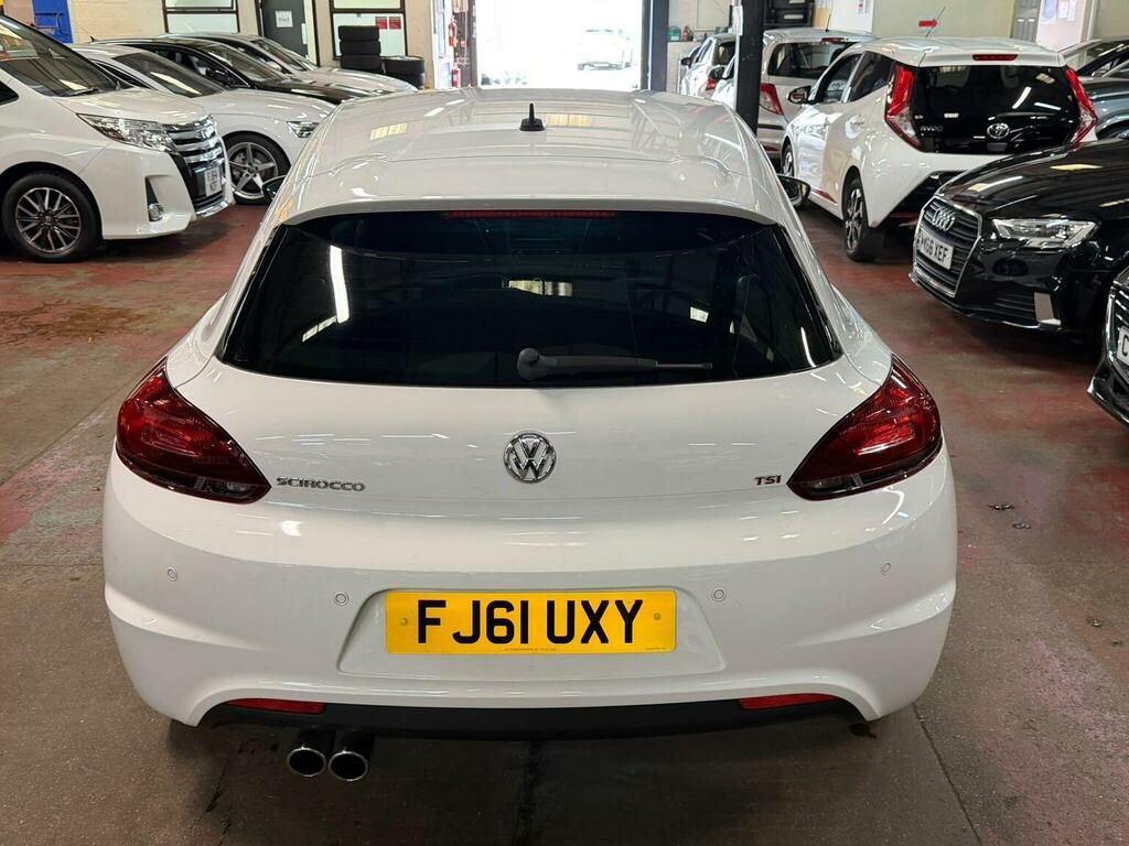 Volkswagen Scirocco 1.4 Tsi Dsg Euro 5 White #4