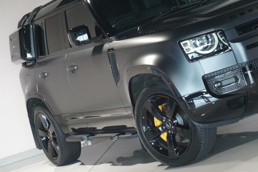 Land Rover Defender 110 3.0 D350 X-dynamic Hse Black #37