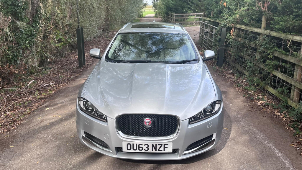 Jaguar XF Estate  #6