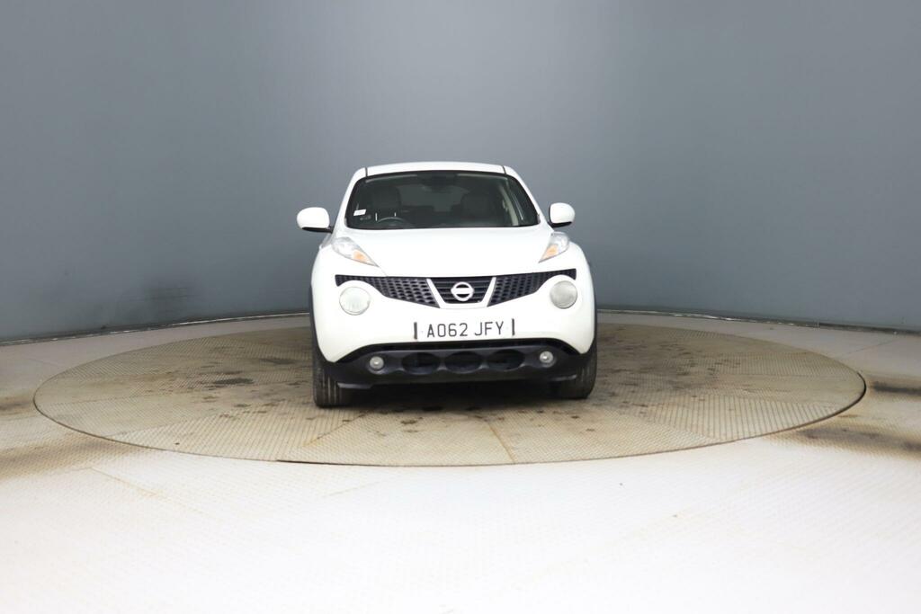 Nissan Juke Tekna White #2