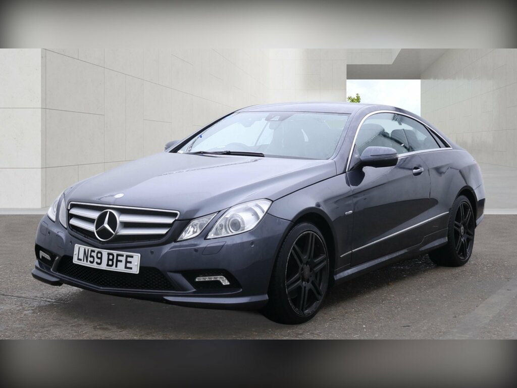 Mercedes-Benz E Class Saloon 3.0 E320 Cdi Sport G-tronic 200909 Silver #5