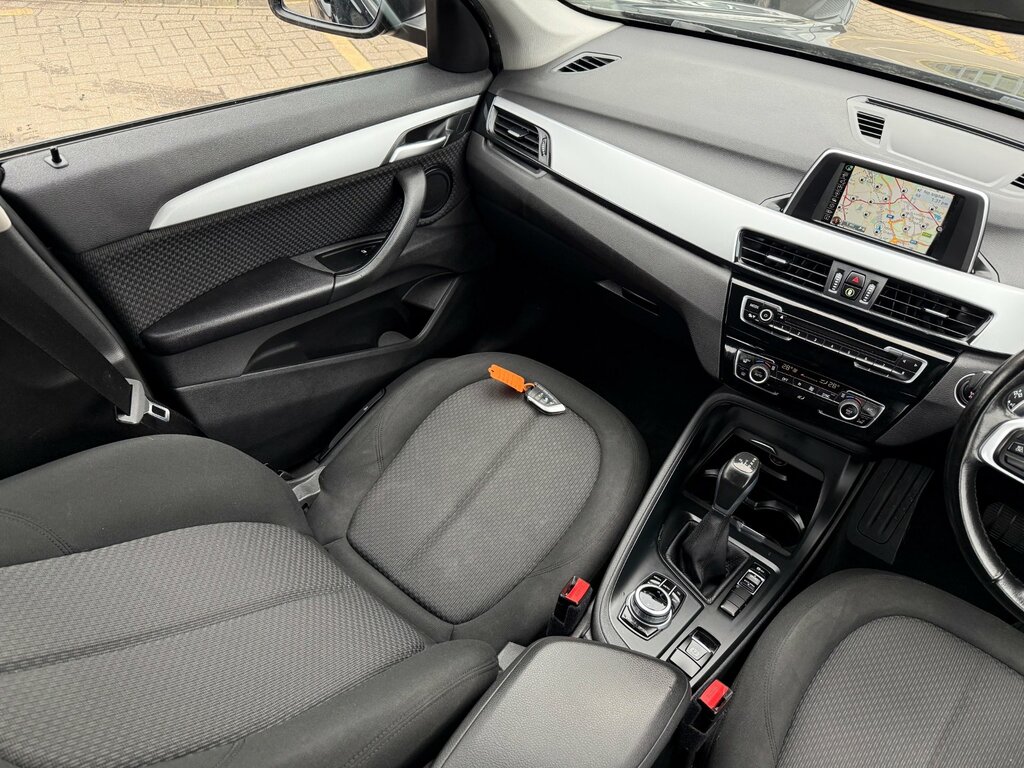 BMW X1 Sdrive18d M Sport Grey #8
