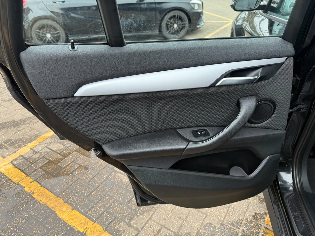 BMW X1 Sdrive18d M Sport Grey #41
