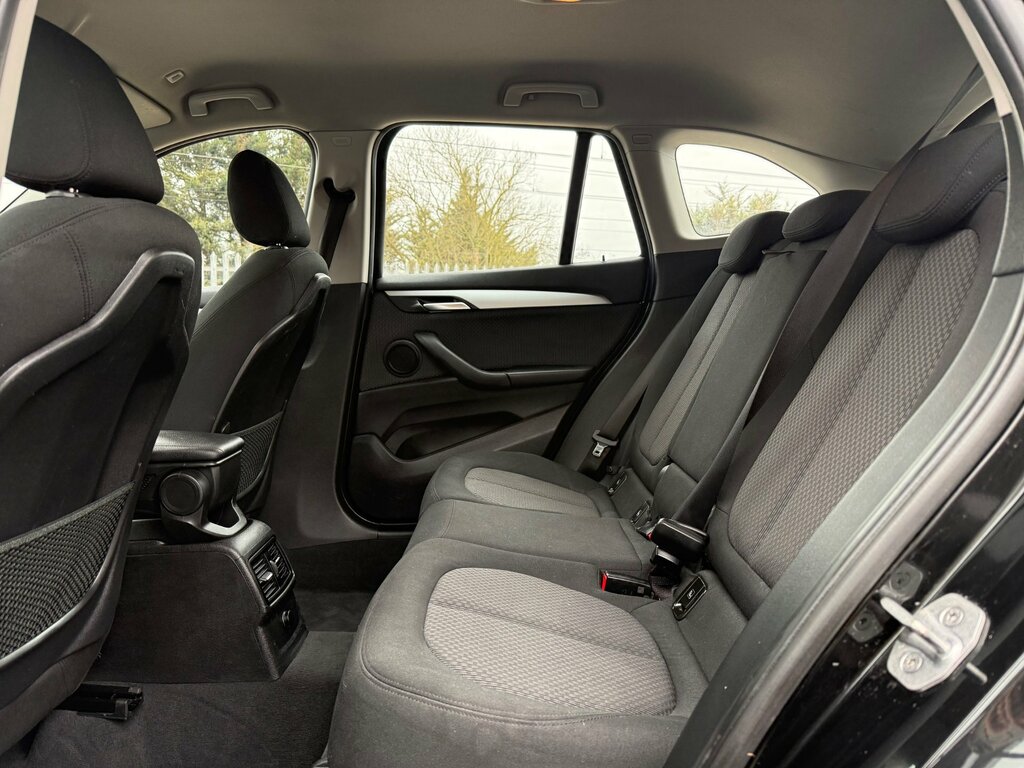 BMW X1 Sdrive18d M Sport Grey #16