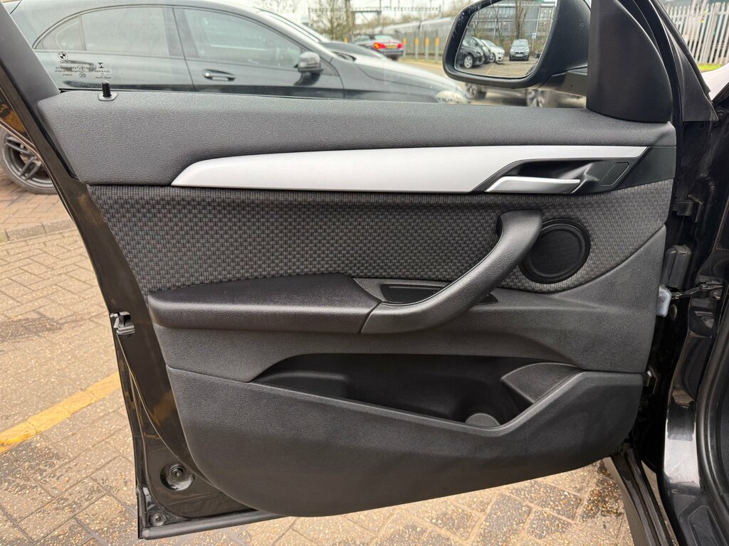 BMW X1 Sdrive18d M Sport Grey #44