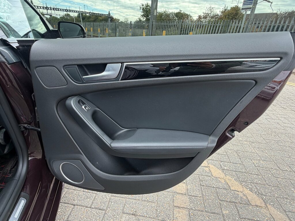 Audi A5 2.0 Tfsi Black Edition Coupe Qua Grey #16