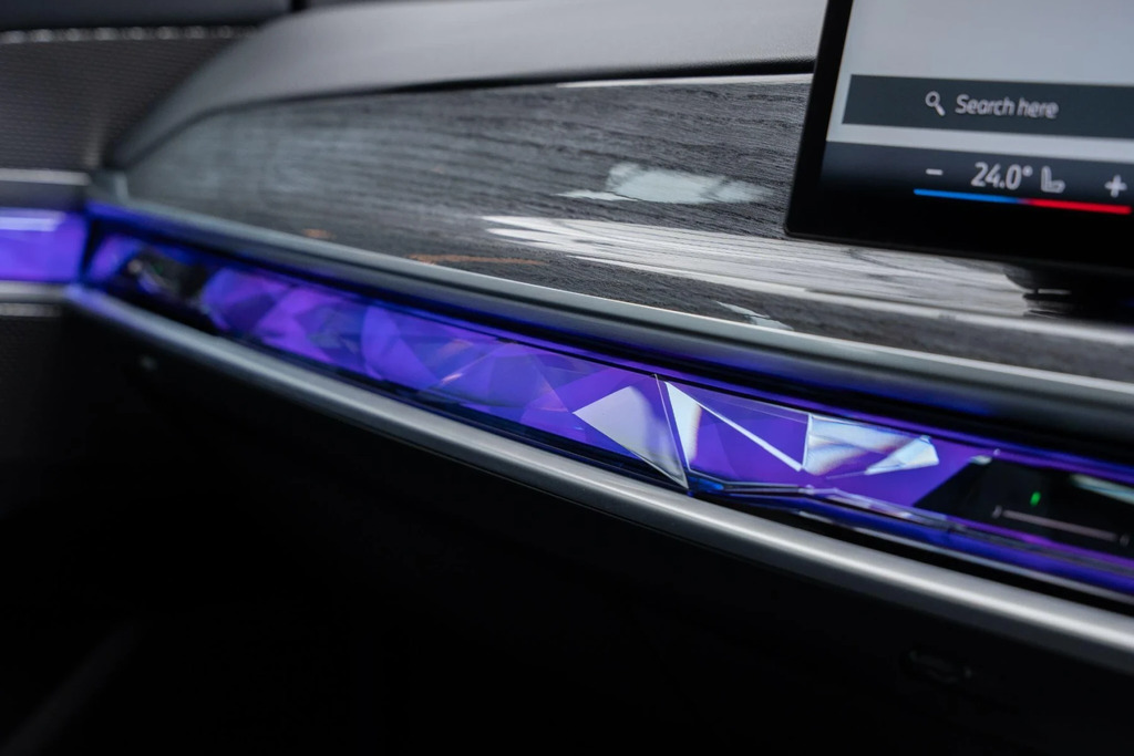 BMW 7 Series 750E Xdrive Excellence Blue #32