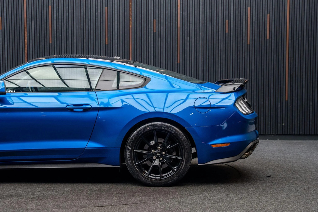 Ford Mustang 5.0 V8 Bullitt Fastback Euro 6 Green #17