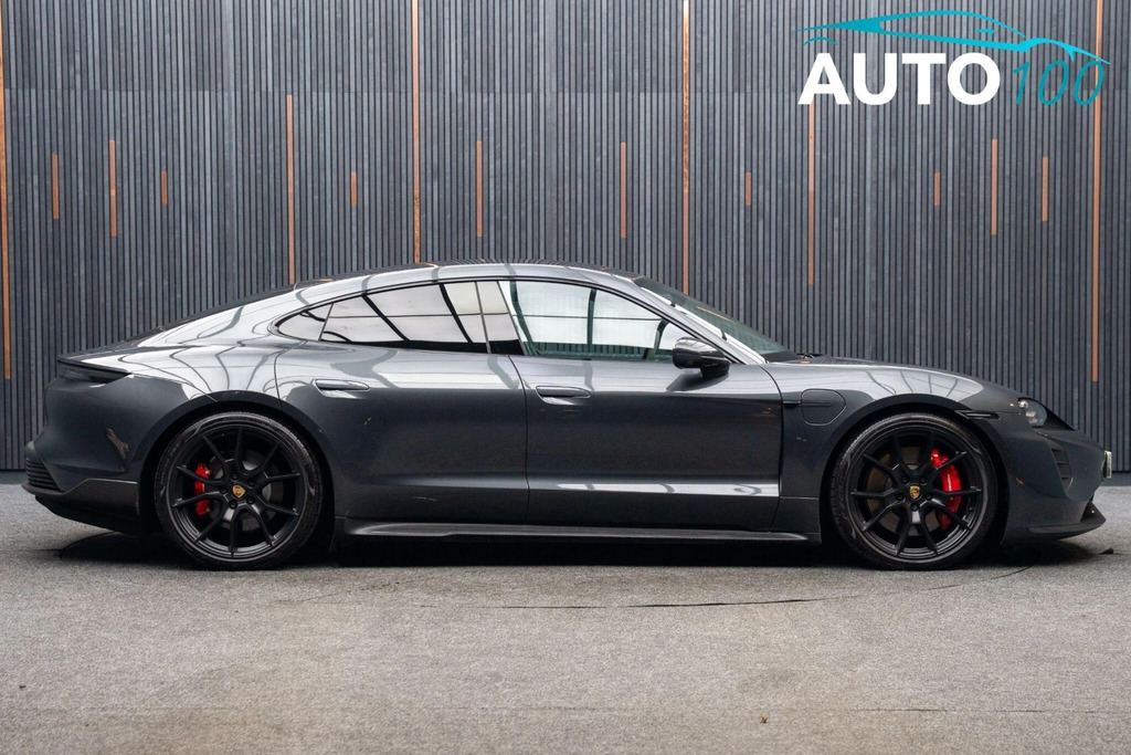 Porsche Taycan Performance Plus 93.4Kwh Saloon Grey #17