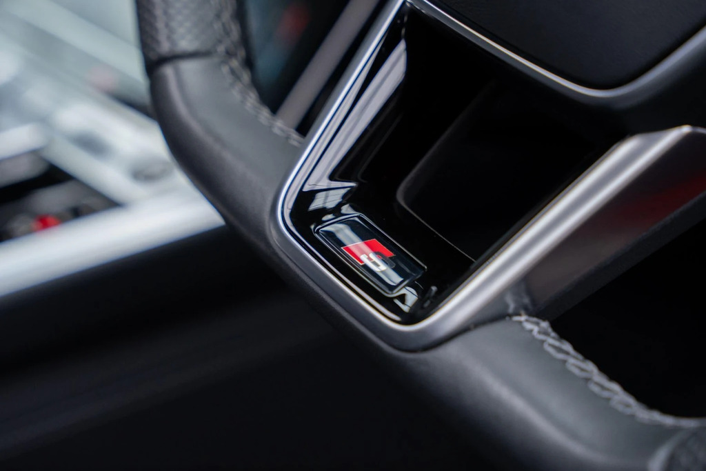 Audi Q8 e tron 300Kw 55 Quattro 114Kwh Sport Tech Pack Grey #42