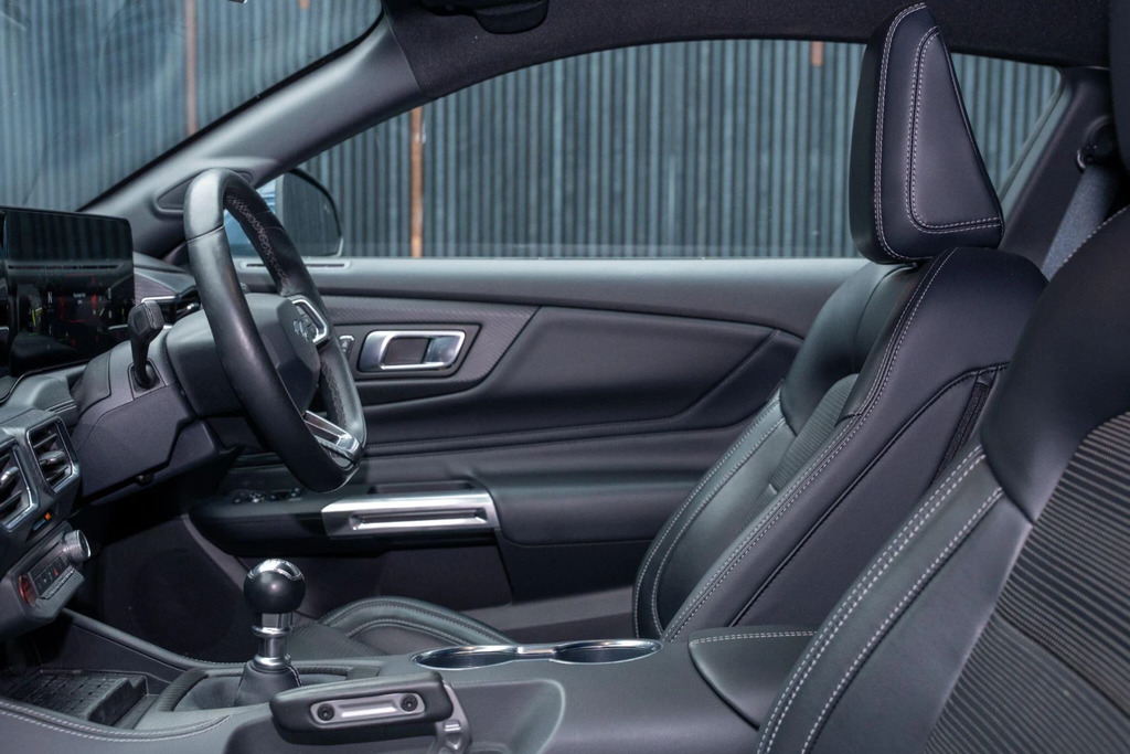 Ford Mustang Mustang Mach-e Premium 91Kwh Extended Rang Black #43