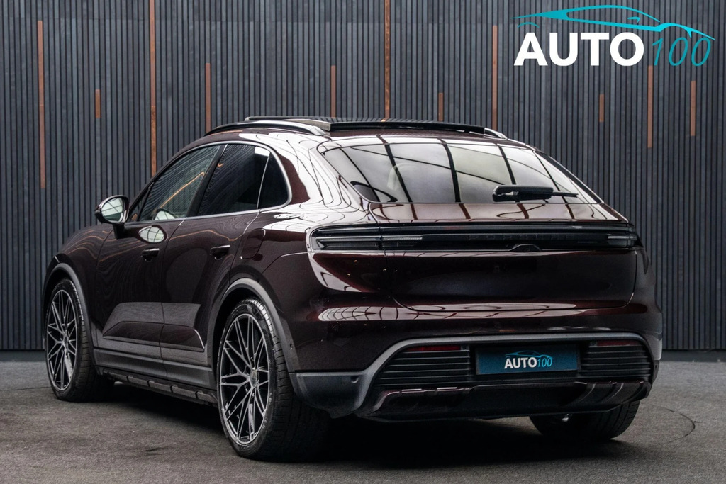 Porsche Macan 100Kwh 4 4Wd Red #3