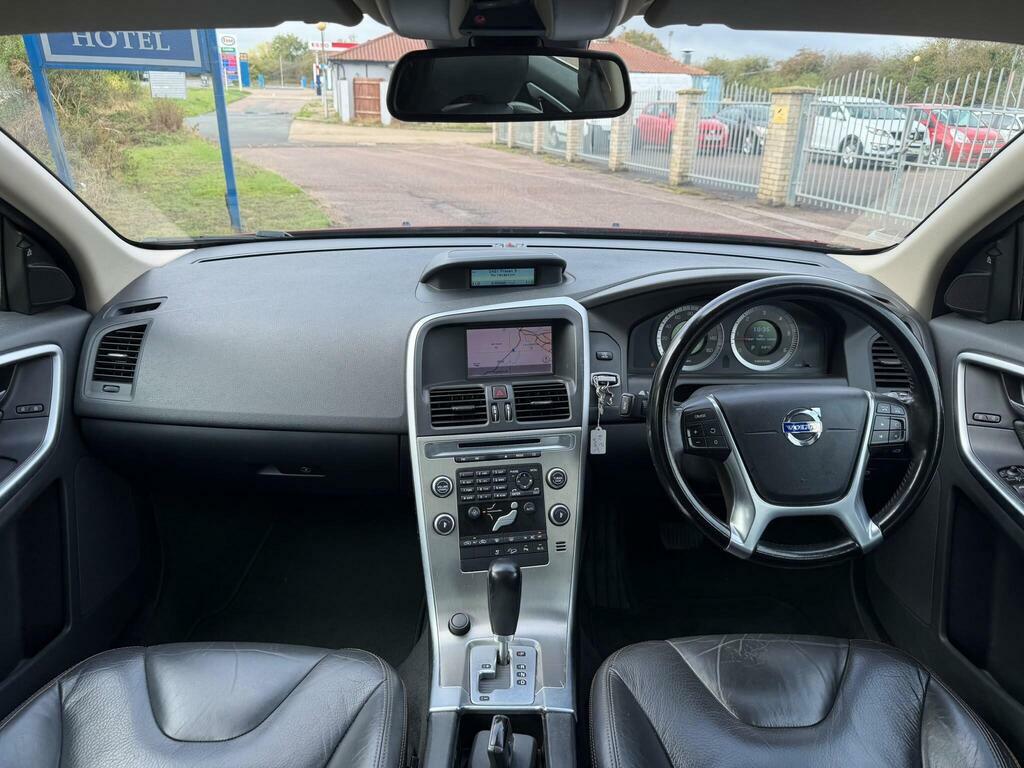 Volvo XC60 Suv 2.4 D5 Se Lux 2010 Black #10