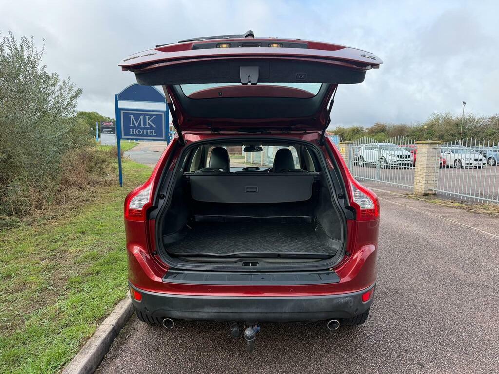 Volvo XC60 Suv 2.4 D5 Se Lux 2010 Black #19