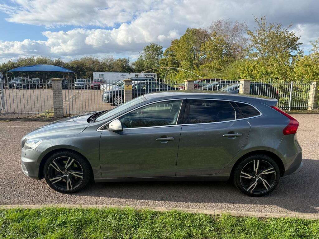 Volvo V40 2.0 D3 R-design Pro Euro 6 S S Grey #5