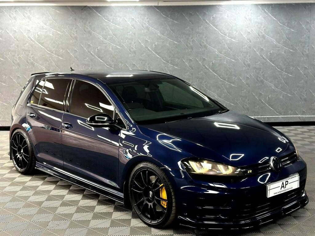 Volkswagen Golf Estate Black #29