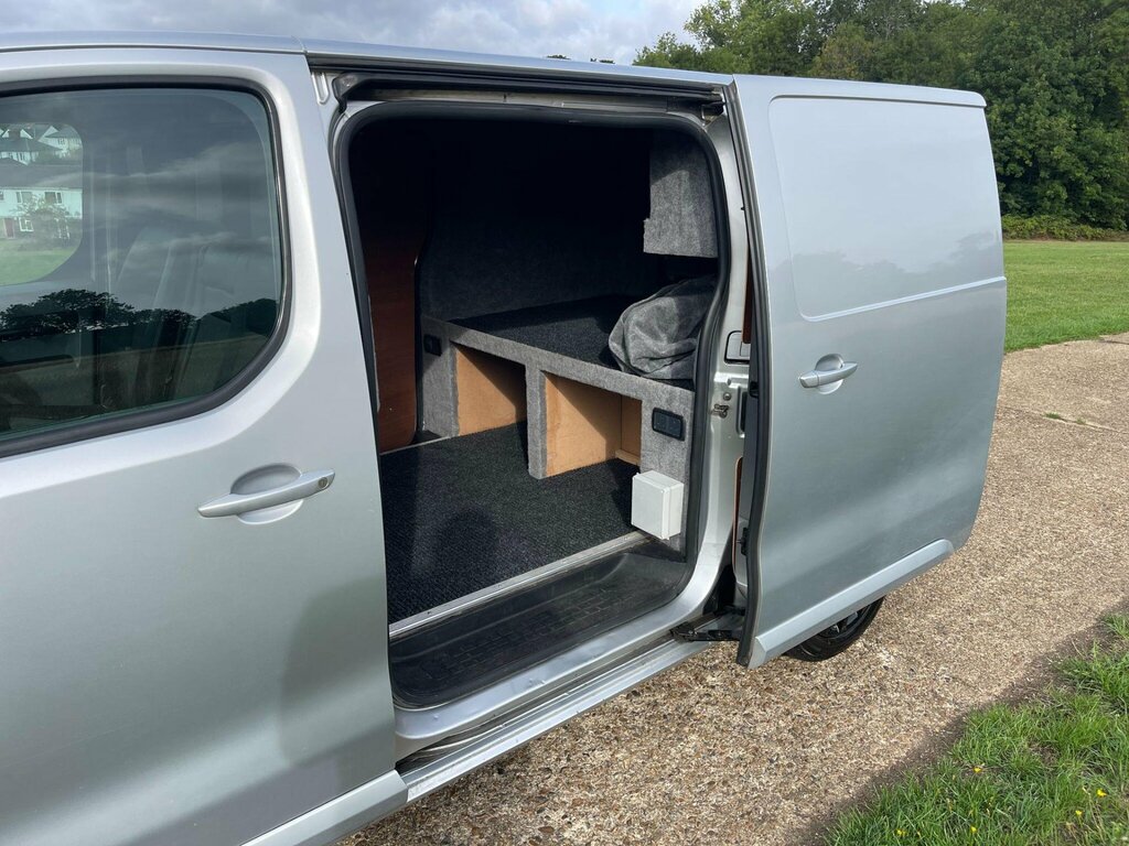 Citroen Dispatch Panel Van 1.6 Bluehdi 1000 Enterprise M Fwd 2 Euro Grey #15