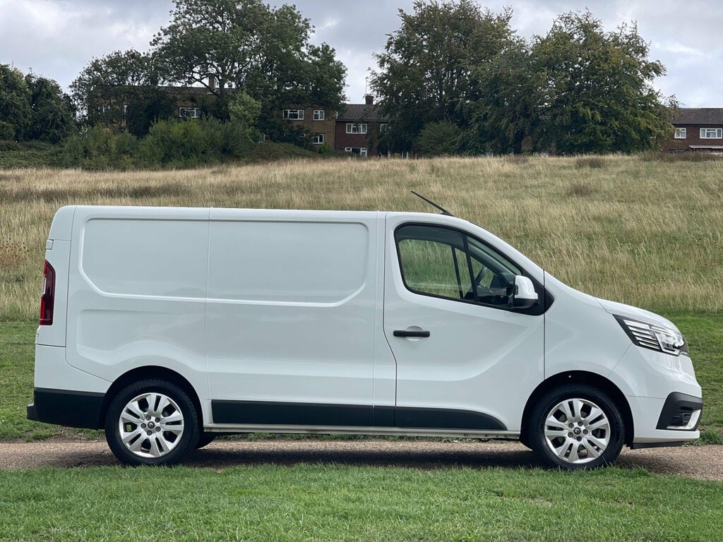 Renault Trafic 2.0 Dci Blue Sl28 Sport L1 H1 Euro 6 Ss White #4