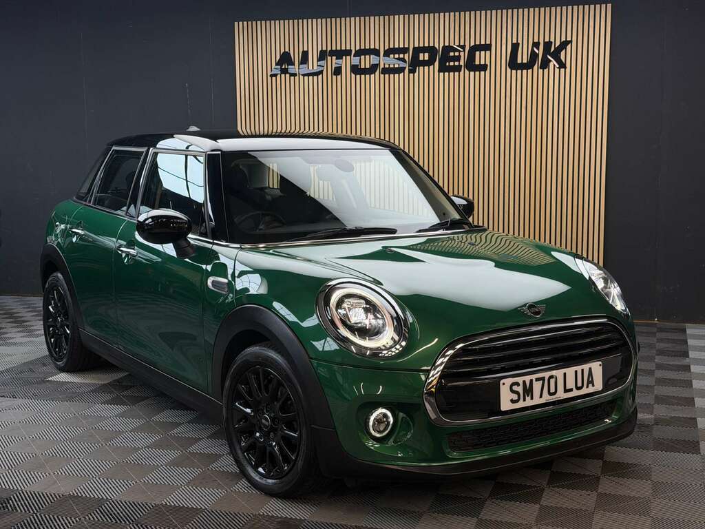Mini Hatch Hatchback 1.5 Cooper Classic Hatchback Green