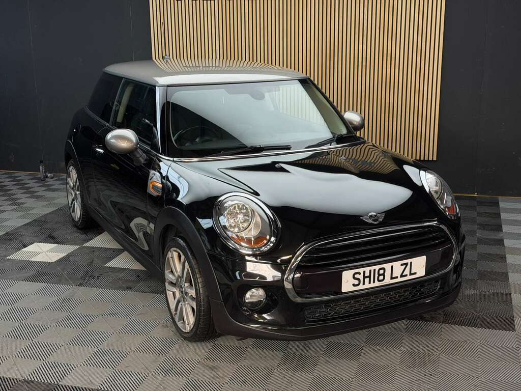 Mini Hatch Hatchback 1.5 Cooper Seven Hatchback Ma Black #2