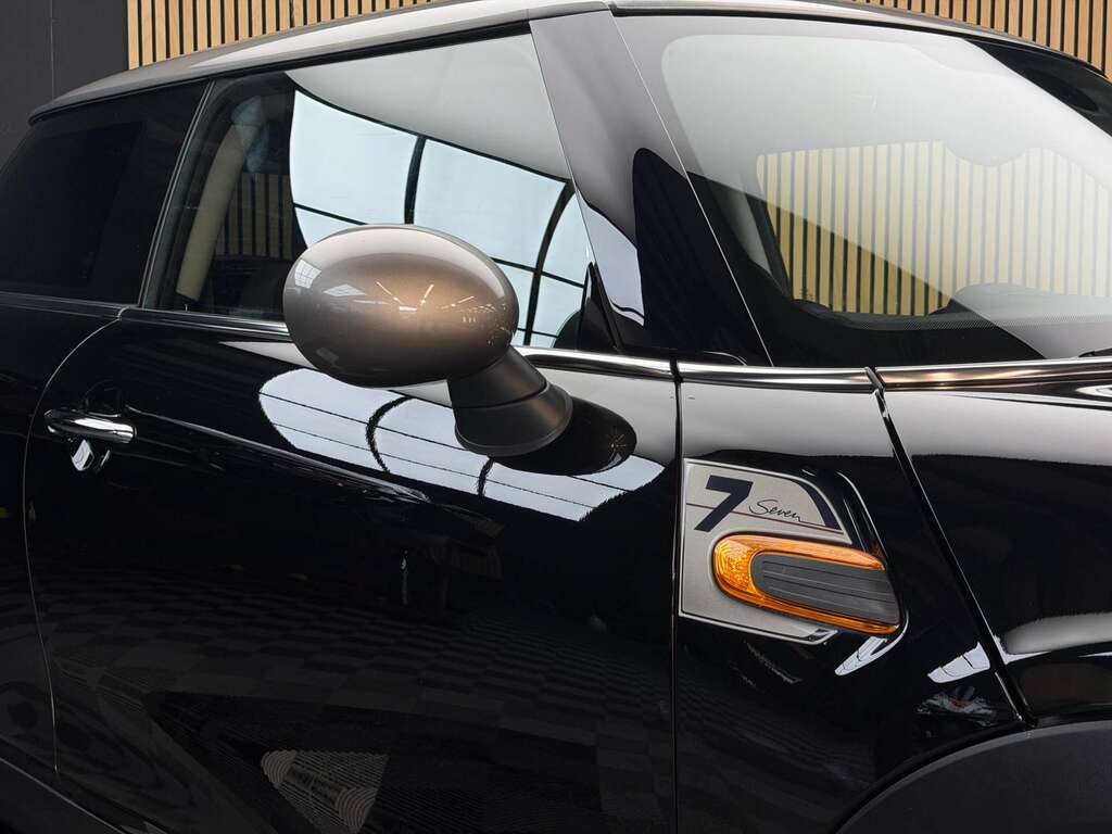 Mini Hatch Hatchback 1.5 Cooper Seven Hatchback Ma Black #4
