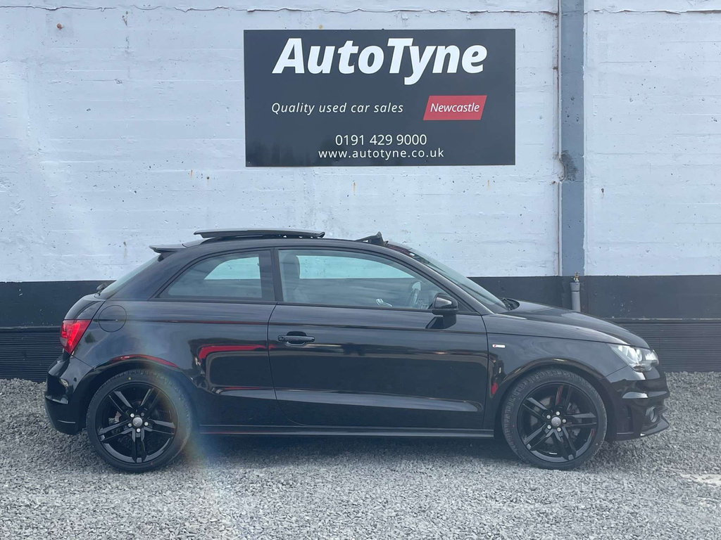 Audi A1 Tfsi S Line Hatchback S Tronic Euro 5 Ss #4