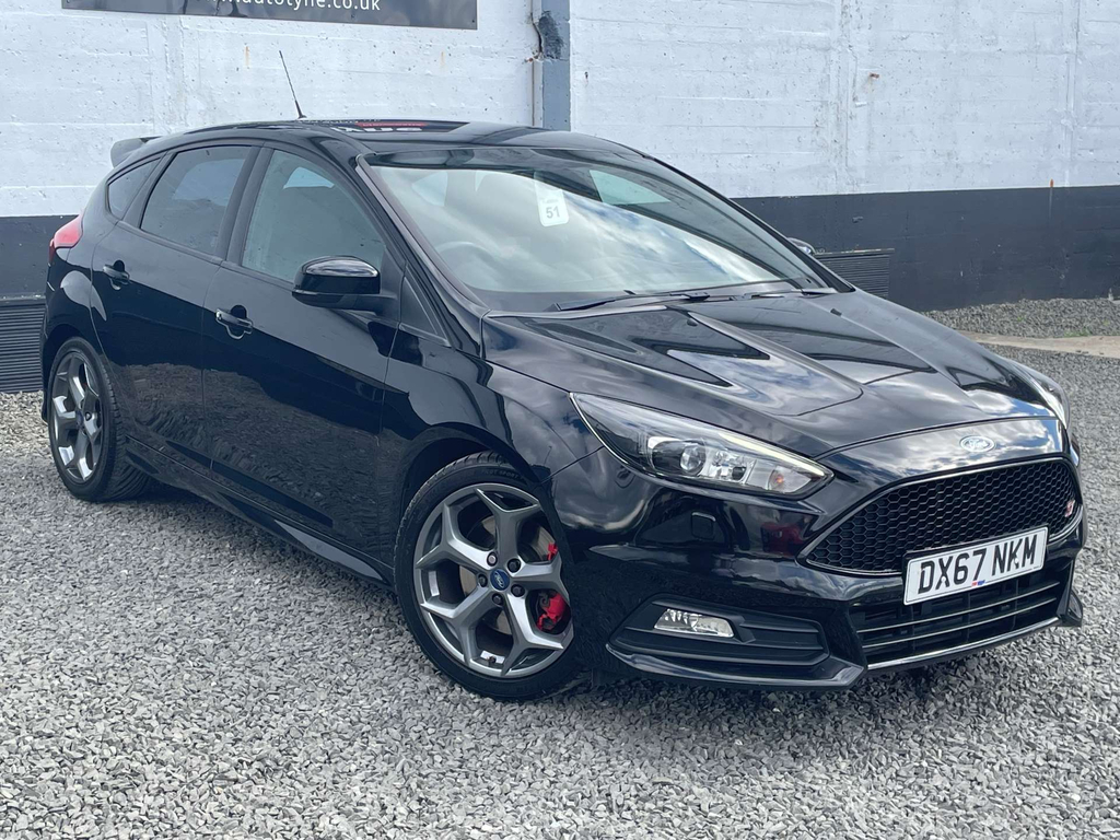 Ford Focus St-3 Hatchback Powershift Euro 6 Ss Black