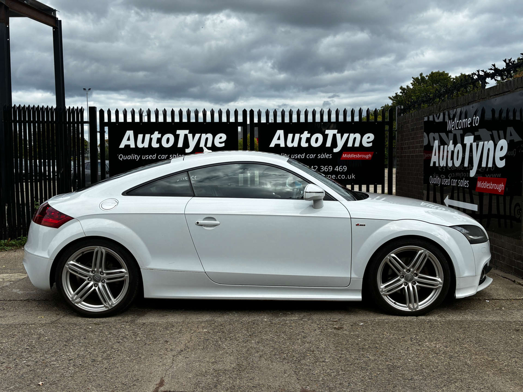 Audi TT S Line Coupe Quattro Euro 5 #4