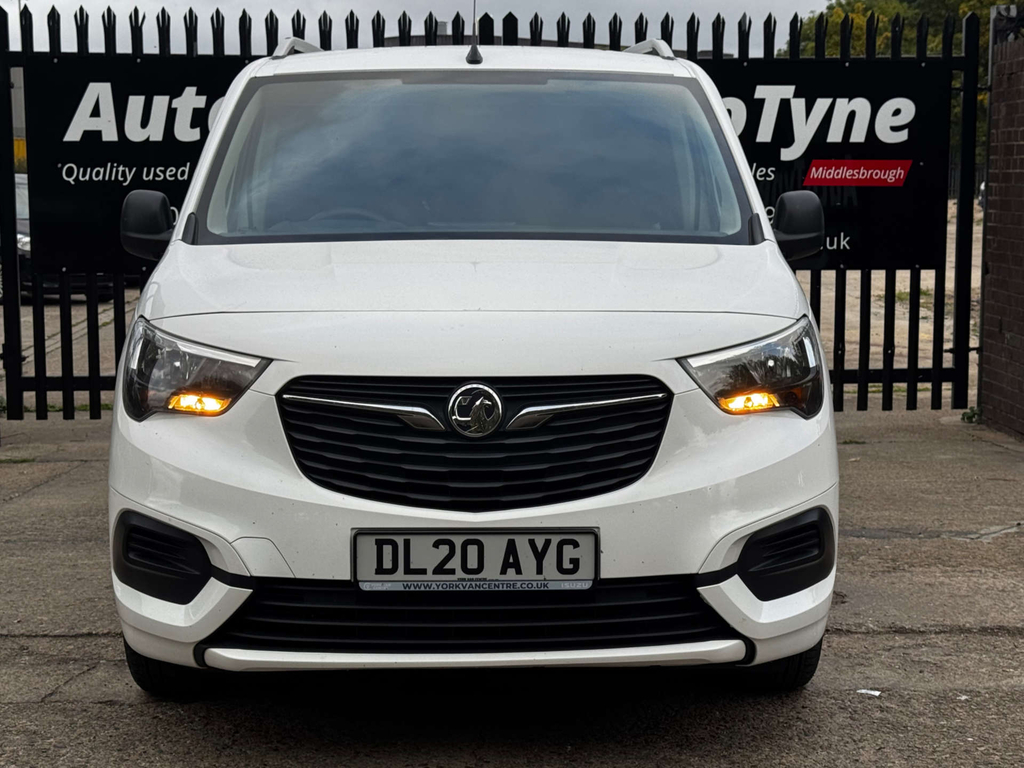 Vauxhall Combo Turbo D 2300 Sportive Panel Van L2 H #2