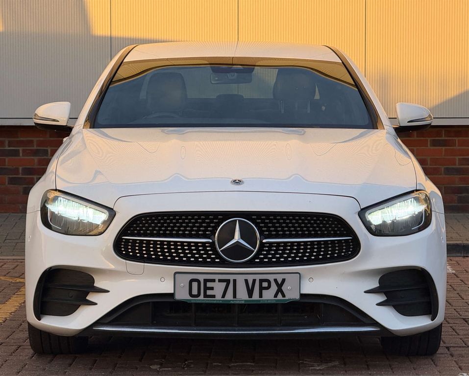 Mercedes-Benz E Class Amg Line De OE71VPX #3