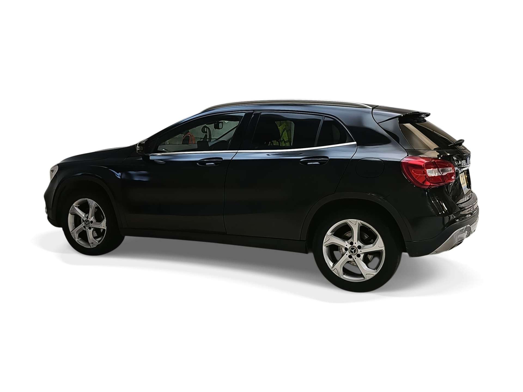 Mercedes-Benz GLA Class Sport  #5