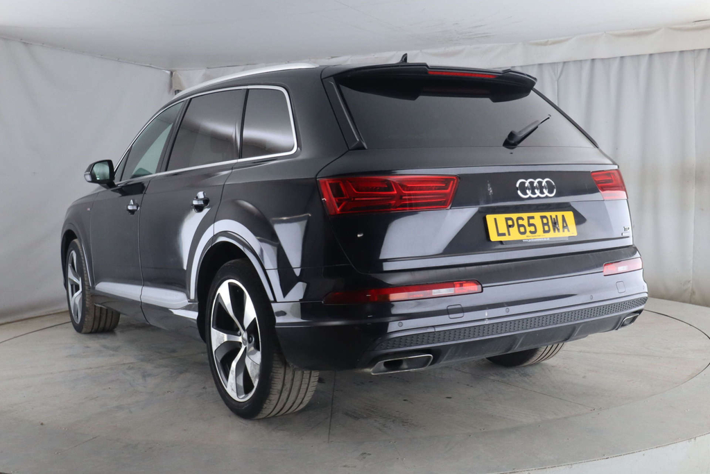 Audi Q7 S Line Tdi Quattro 4Wd #4
