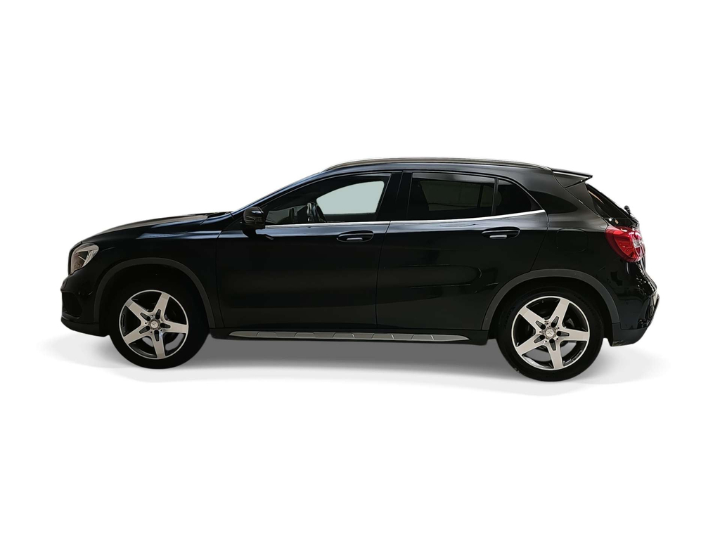 Mercedes-Benz GLA Class D Amg Line Executive  #6
