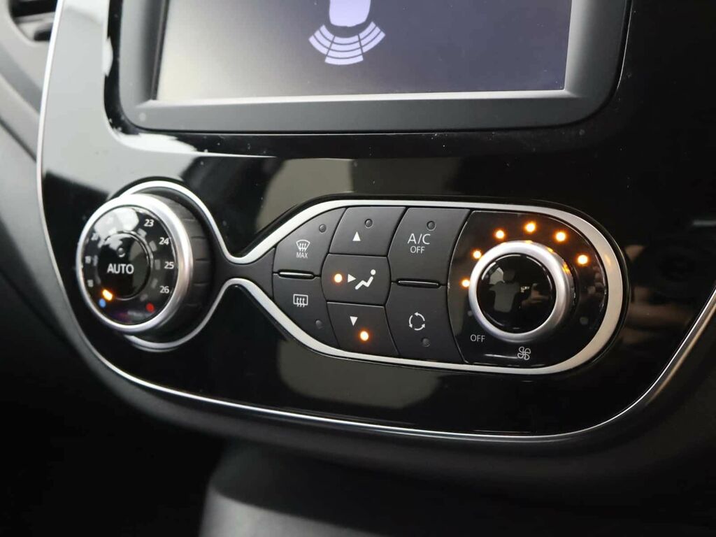 Renault Captur 1.3 Tce 130 Iconic White #16