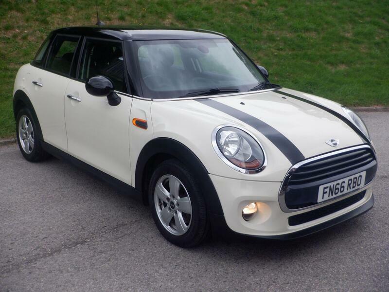 Mini Hatch 1.5 Cooper Euro 6 Ss White #2
