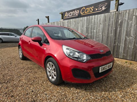 Kia RIO Crdi 1 Air Red