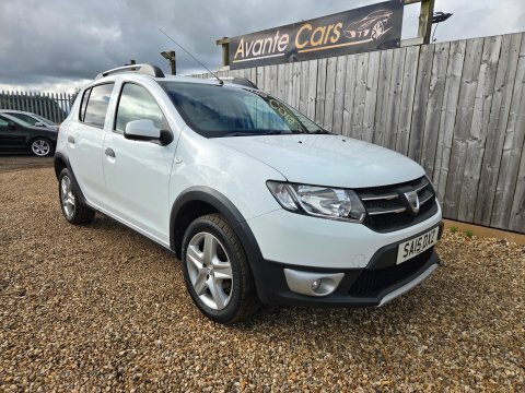 Dacia Sandero Stepway Laureate Dci White