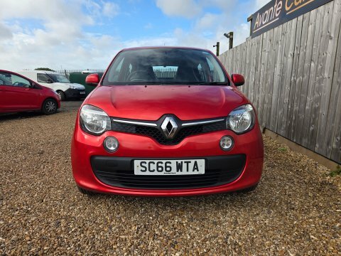 Renault Twingo Play Sce Red #5