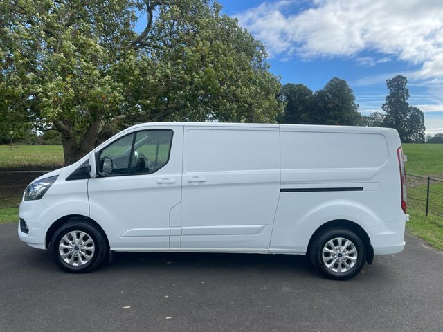 Ford Transit Custom 2021 2.0 300 Ecoblue Limited Panel Van White #2