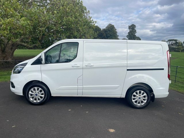 Ford Transit Custom 2021 2.0 300 Ecoblue Limited Panel Van White #2