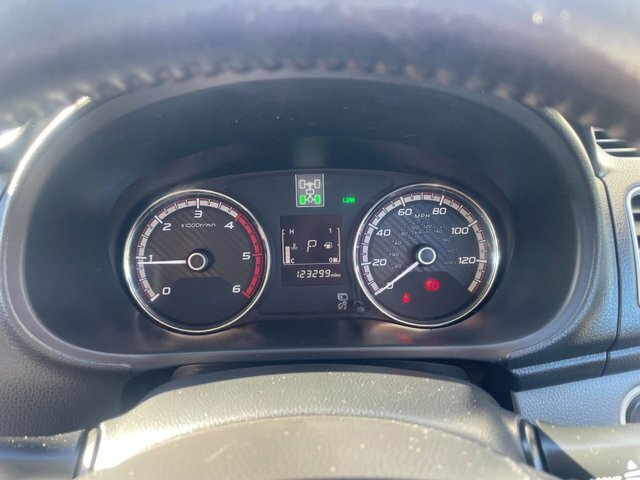 Mitsubishi L200 2.4 Di-d 4Wd Barbarian Dcb 178 Bhp White #19