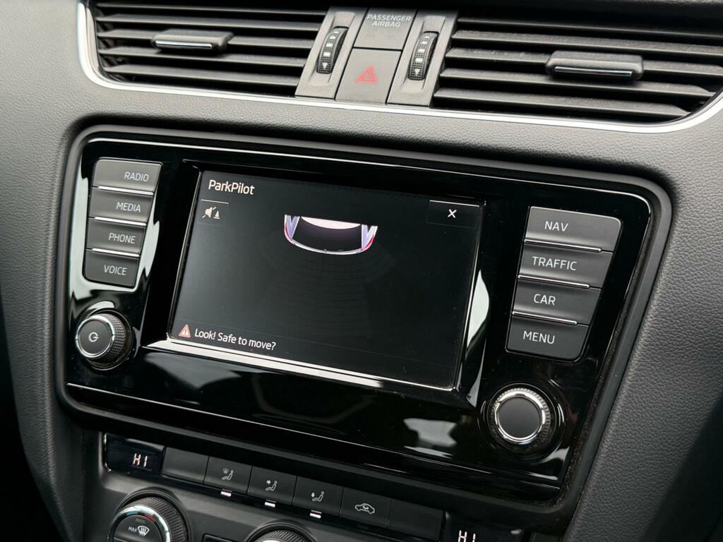 Skoda Octavia 1.6 Tdi Cr S Dsg Grey #21