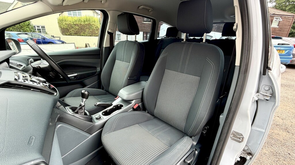 Ford C-Max 1.0T Ecoboost Titanium Mpv Euro Blue #19
