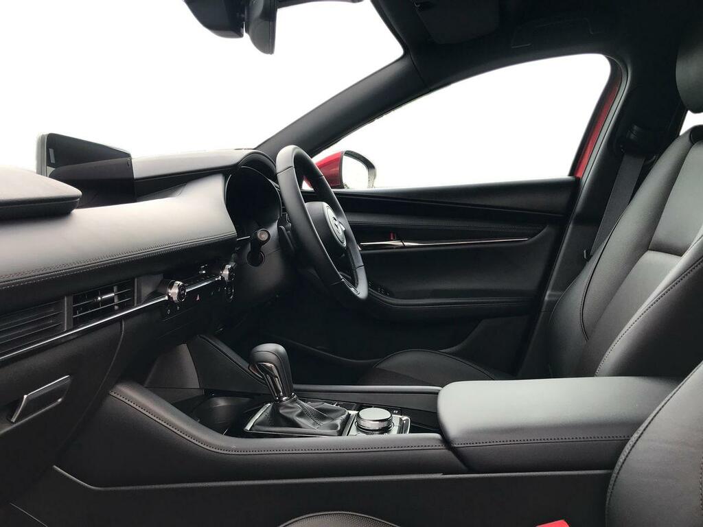 Mazda 3 2.5 E-skyactiv G Mhev 140 Takumi Red #5