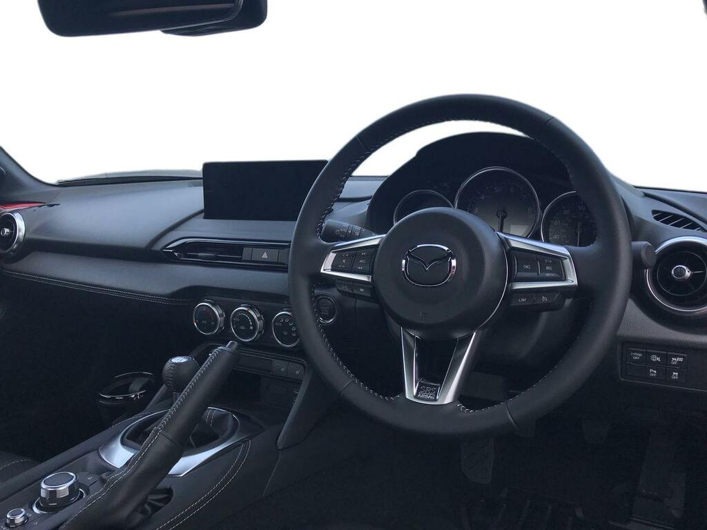 Mazda MX-5 1.5 132 Exclusive-line Red #4