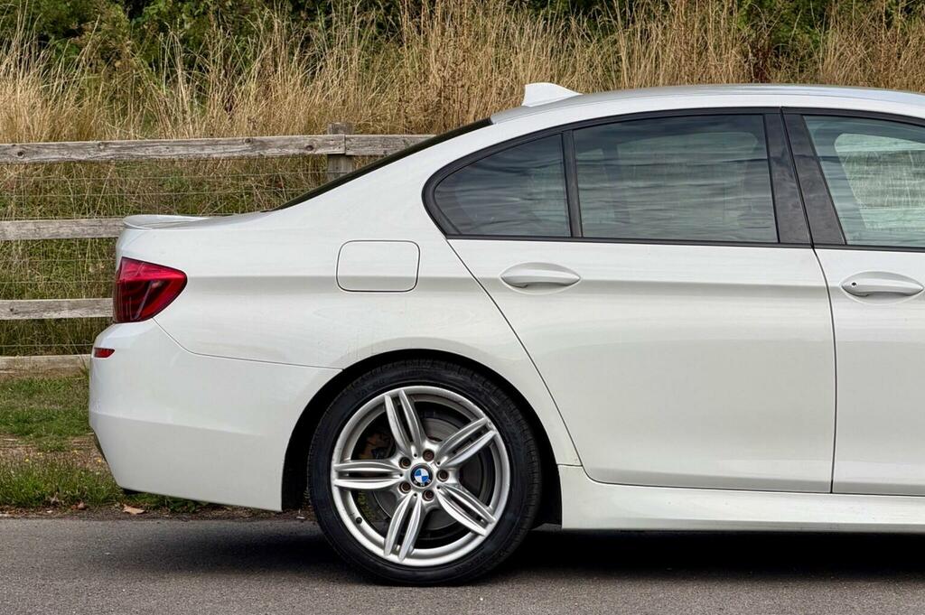 BMW 5 Series 520D Se Touring Brown #21