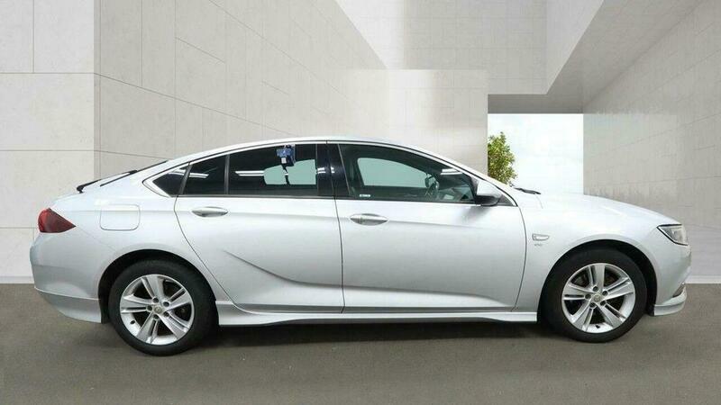 Vauxhall Insignia 1.6 Turbo D Ecotec Silver #4