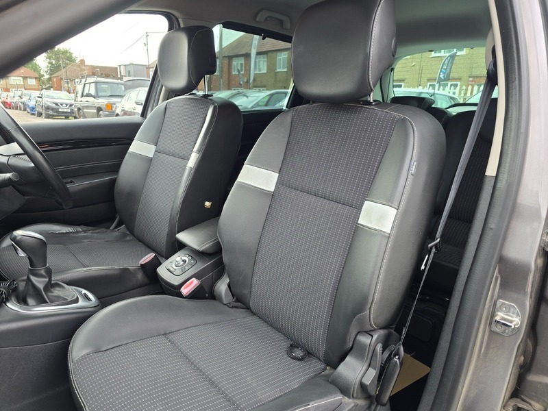 Renault Scenic 1.5 Dci Energy Dynamique Tomtom Euro 5 Ss Black #19
