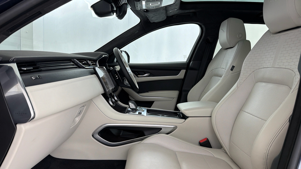 Jaguar F-Pace 3.0 D300 Mhev R-dynamic Hse Black 90Th Anniversary Blue #3